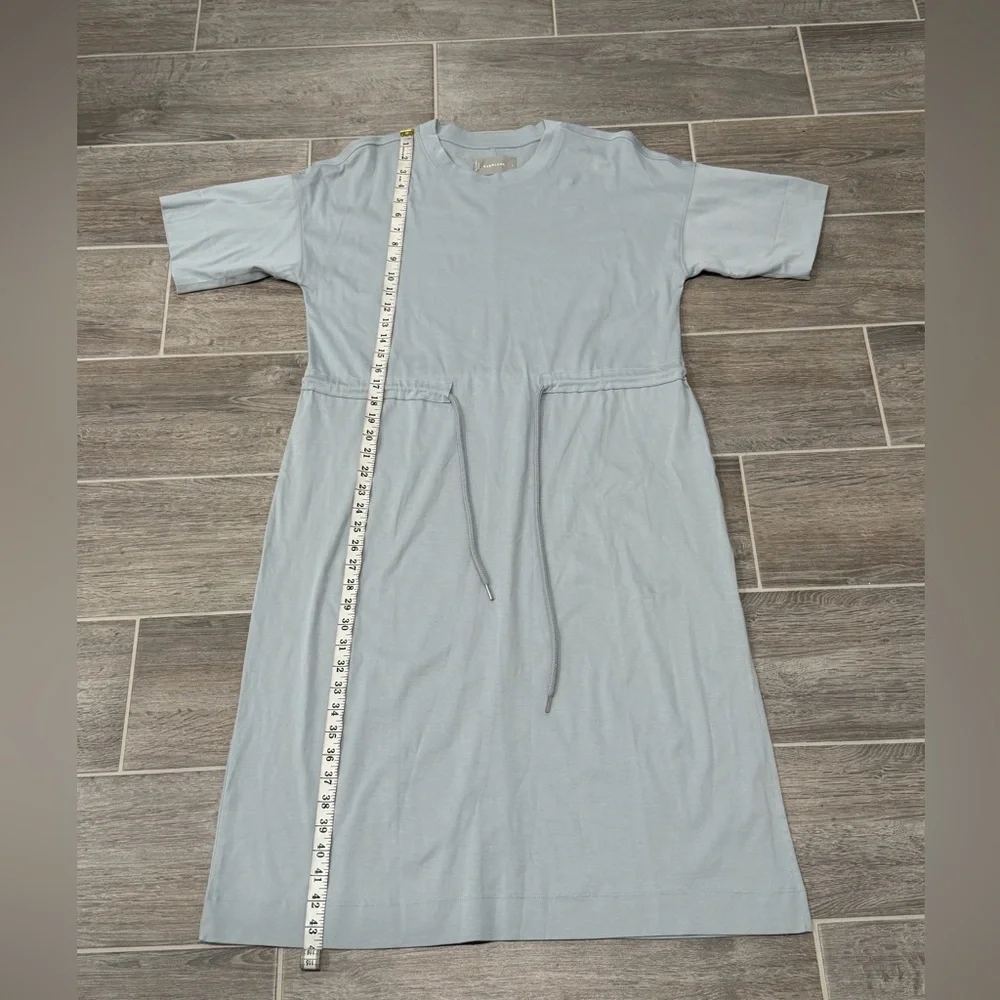 NWOT! Everlane The Luxe Cotton Tie-Front Tee Dress in Sky Slate Blue. Size Small - Picture 9 of 13